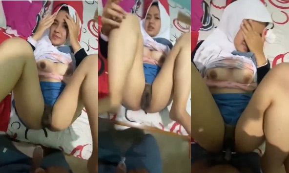 Phim sex Phim sex Indonesia - Jilbab Cantik Ratu Lớp Học - Video Nóng Lan Truyền Mới Nhất